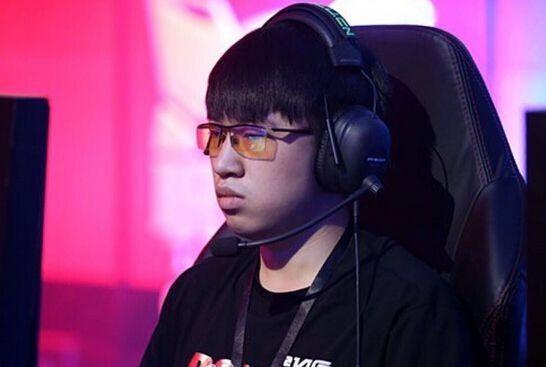 反向一q日神仙的高德伟,要当斗鱼一哥了?丨游戏人物传 - 知乎