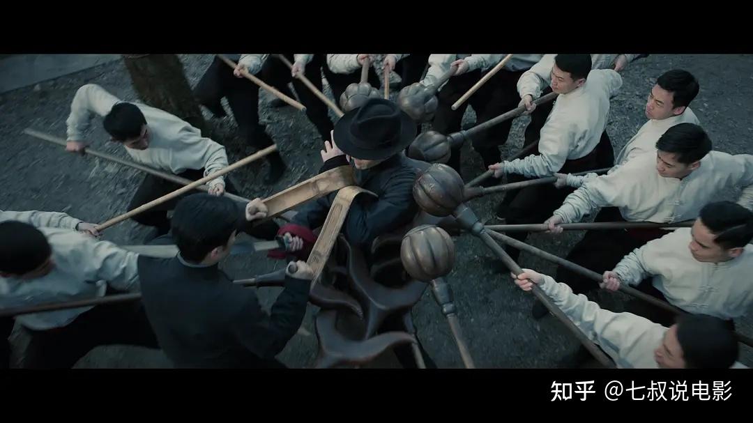 《门前宝地》:徐浩峰也扶不起来的向佐! - 知乎