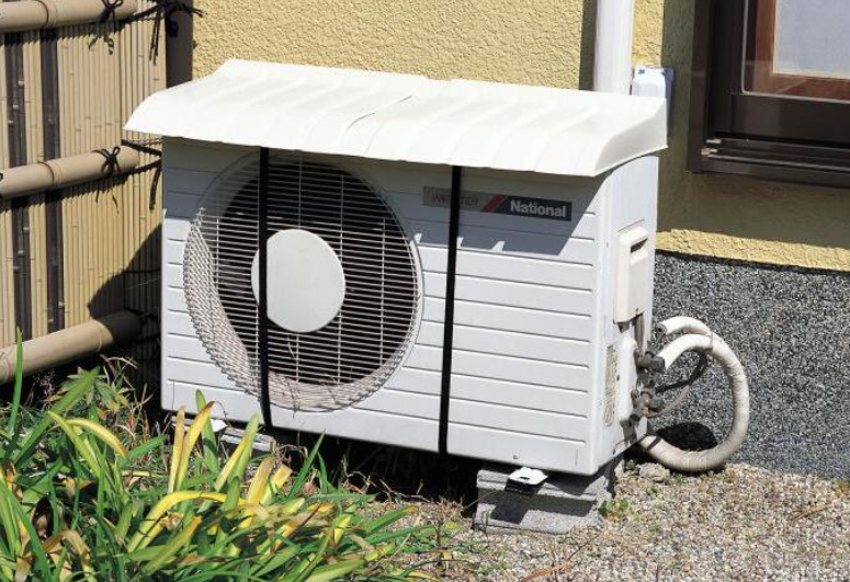 日立的中央空调主机放在室外会受天气的影响导致使用空调的过程中外