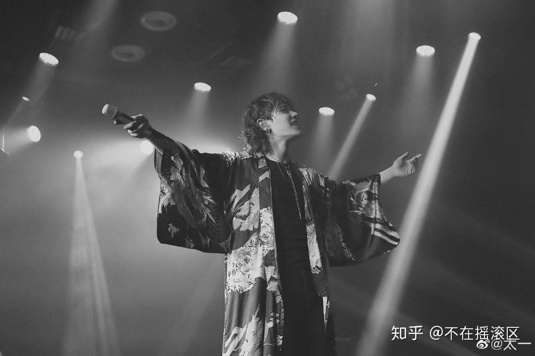 不是八神太一,是歌手谓之太一
