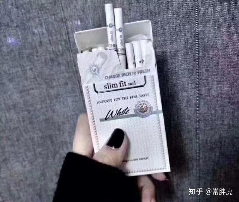 3段过滤,前半段有一股奶油香,越往后抽烟味越浓,顺滑适口,15犹如一