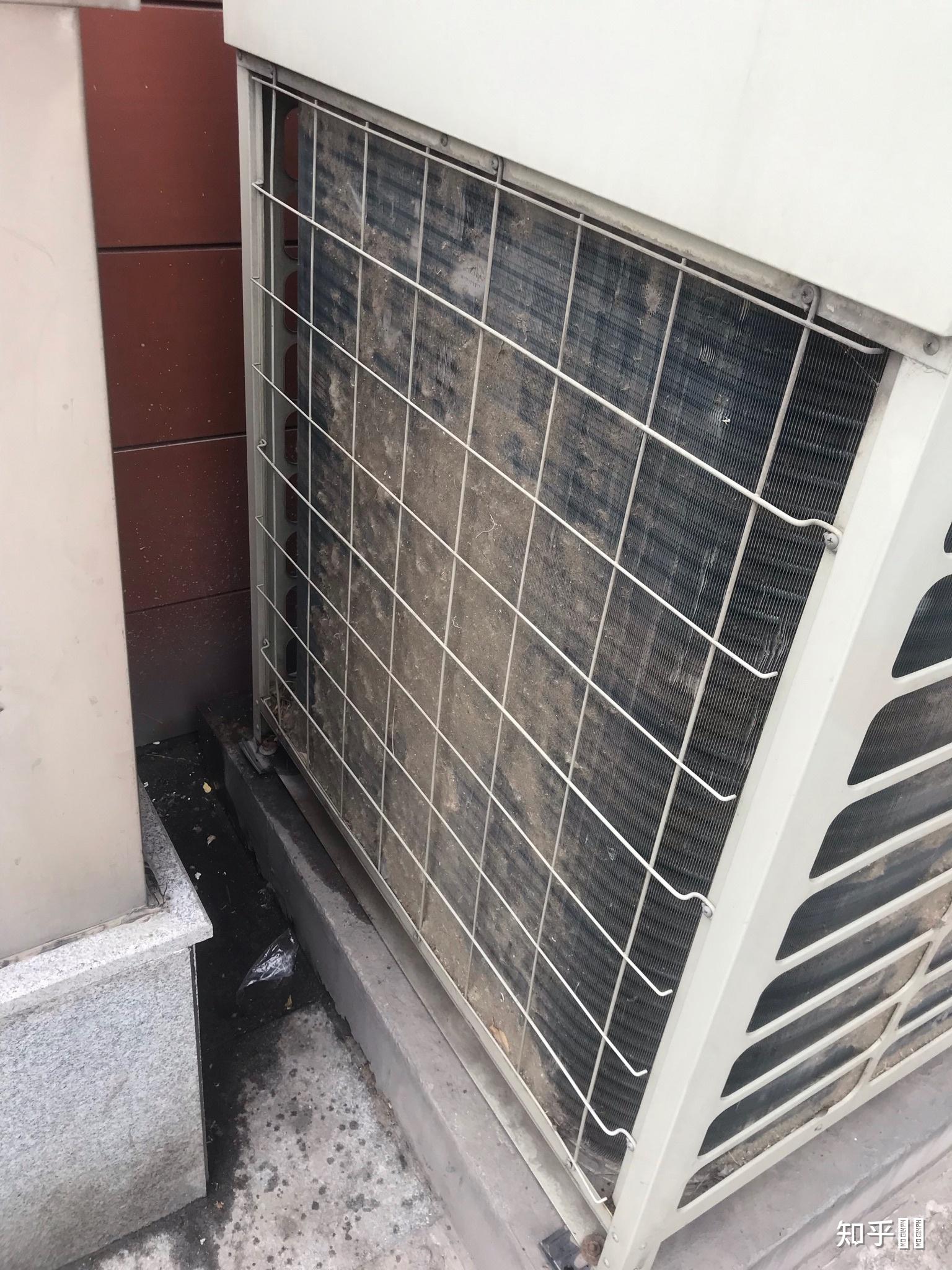 中央空调外机常年不清洗,会影响使用寿命嘛,如果会,具体是如何影响的