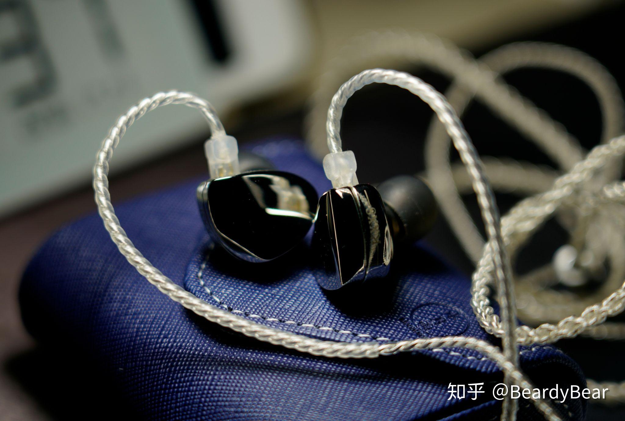 如何评价水月雨新旗舰耳机kxxs