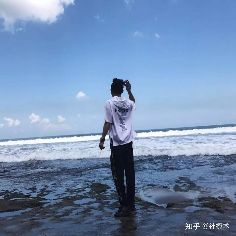 比如一些在街头,路边,海边,餐厅一样可以拍出好的展示面.