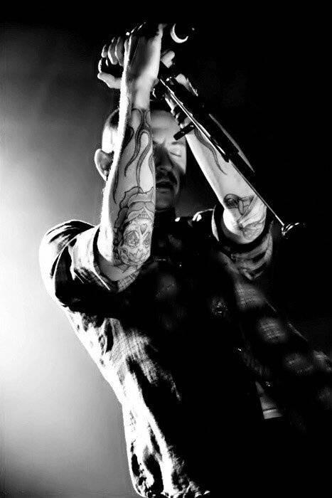 林肯公园的主唱查斯特99贝宁顿chesterbennington的离世对你的影响