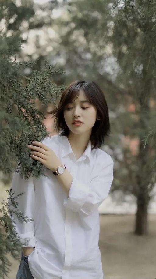 壁纸|沈月高清无水印壁纸 - 知乎