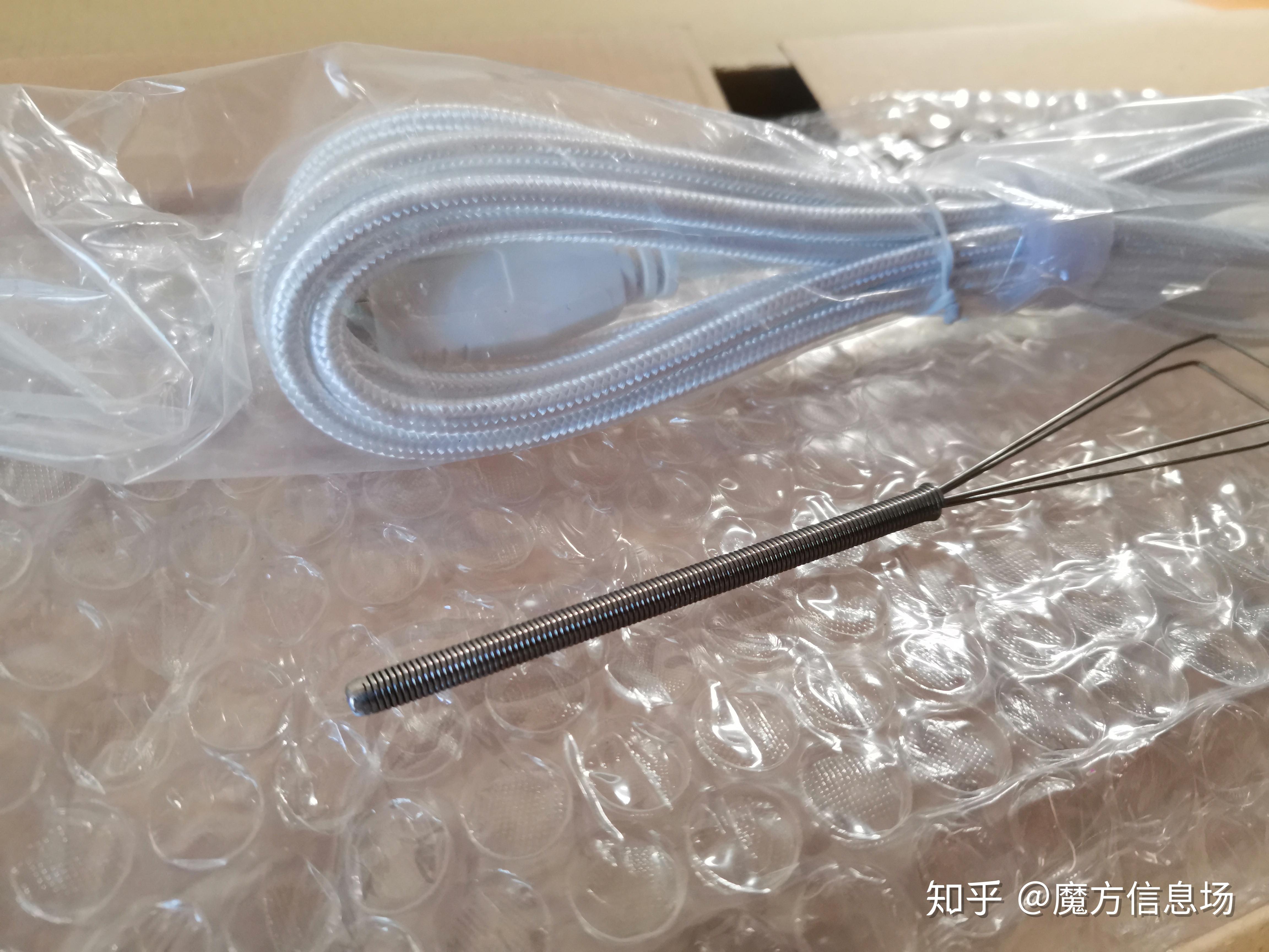 静电容键盘测评宁芝35gf84键