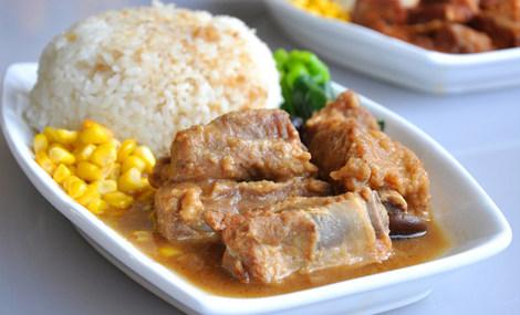 温州鹿城区新南站附近哪里有教快餐便当技术工业区摆摊卖快餐生意火爆