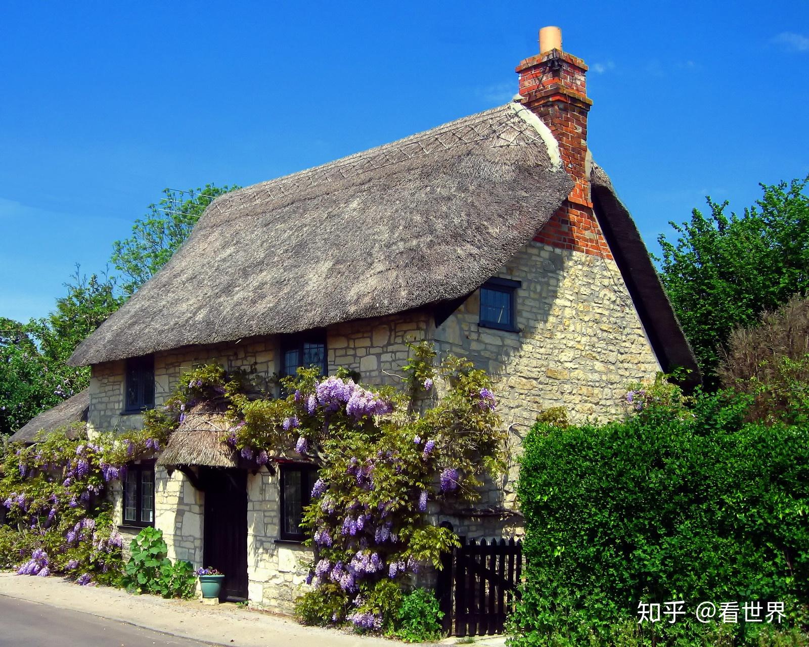 18座华丽的英国茅草屋
