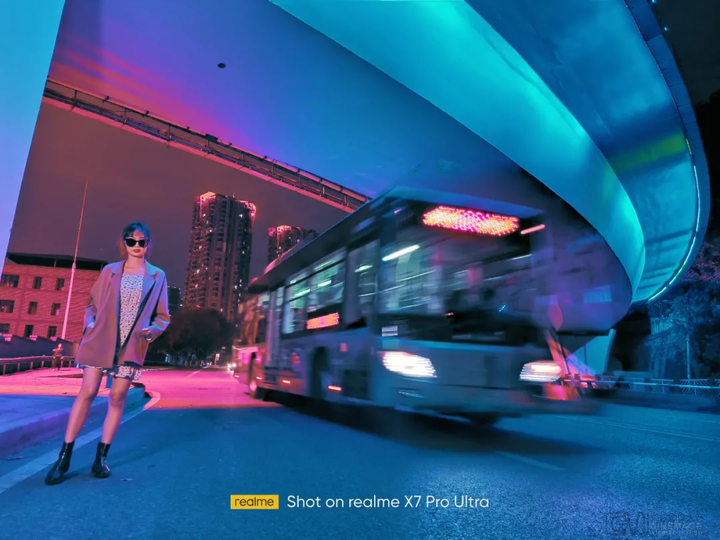 realme x7 pro 梦幻色彩 千元机也能有这个水准!