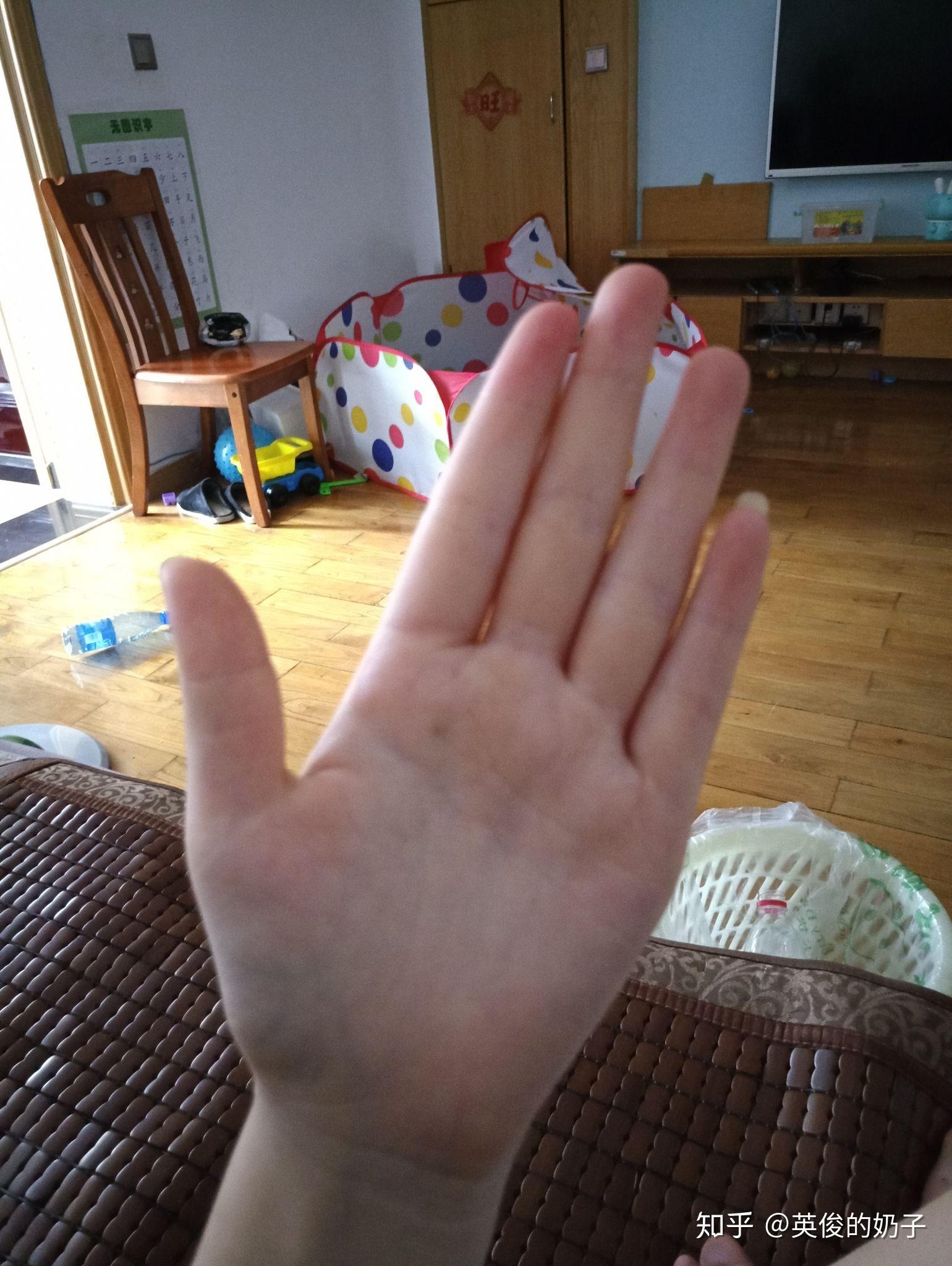 女生手很大是什么样的体验不是夸张是真实的较男生来讲