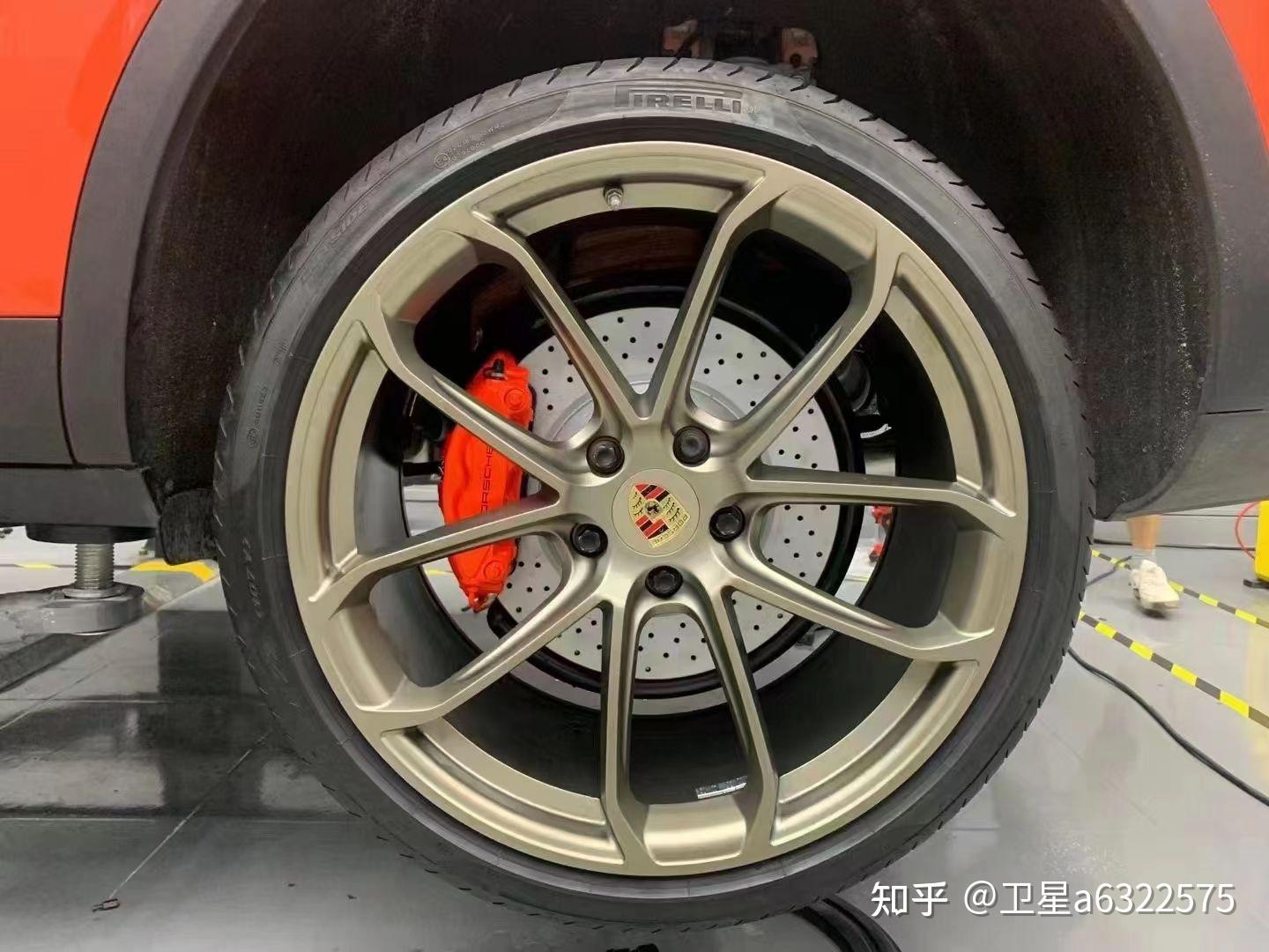 保时捷卡宴刹车升级阿基波罗前十后四套装颜值满分霸气制动