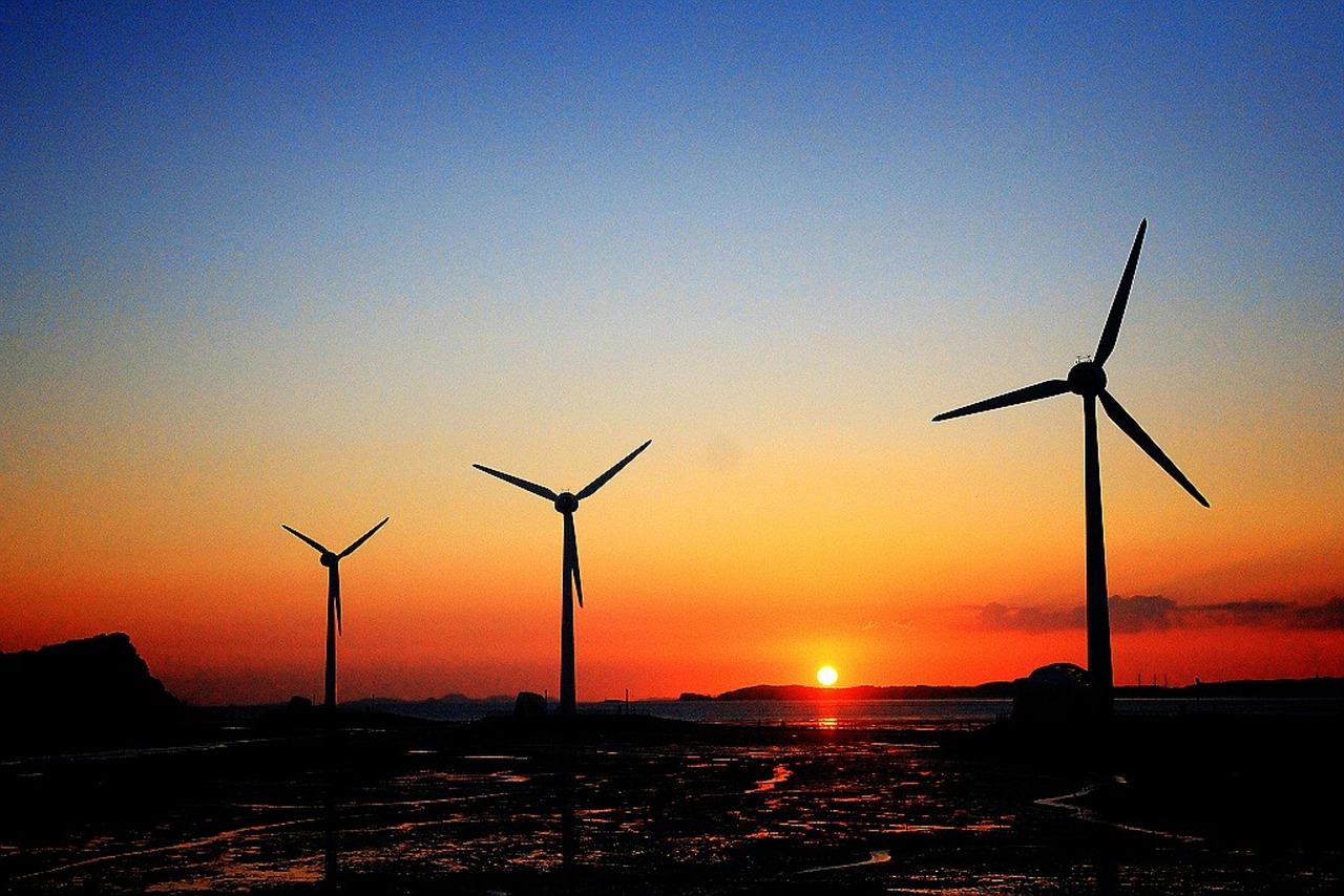 风力发电机一圈多少钱