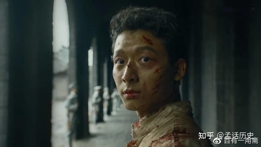 8月7日的"八七会议"上,共产国际代表罗明纳兹批判陈独秀,说他对国民党