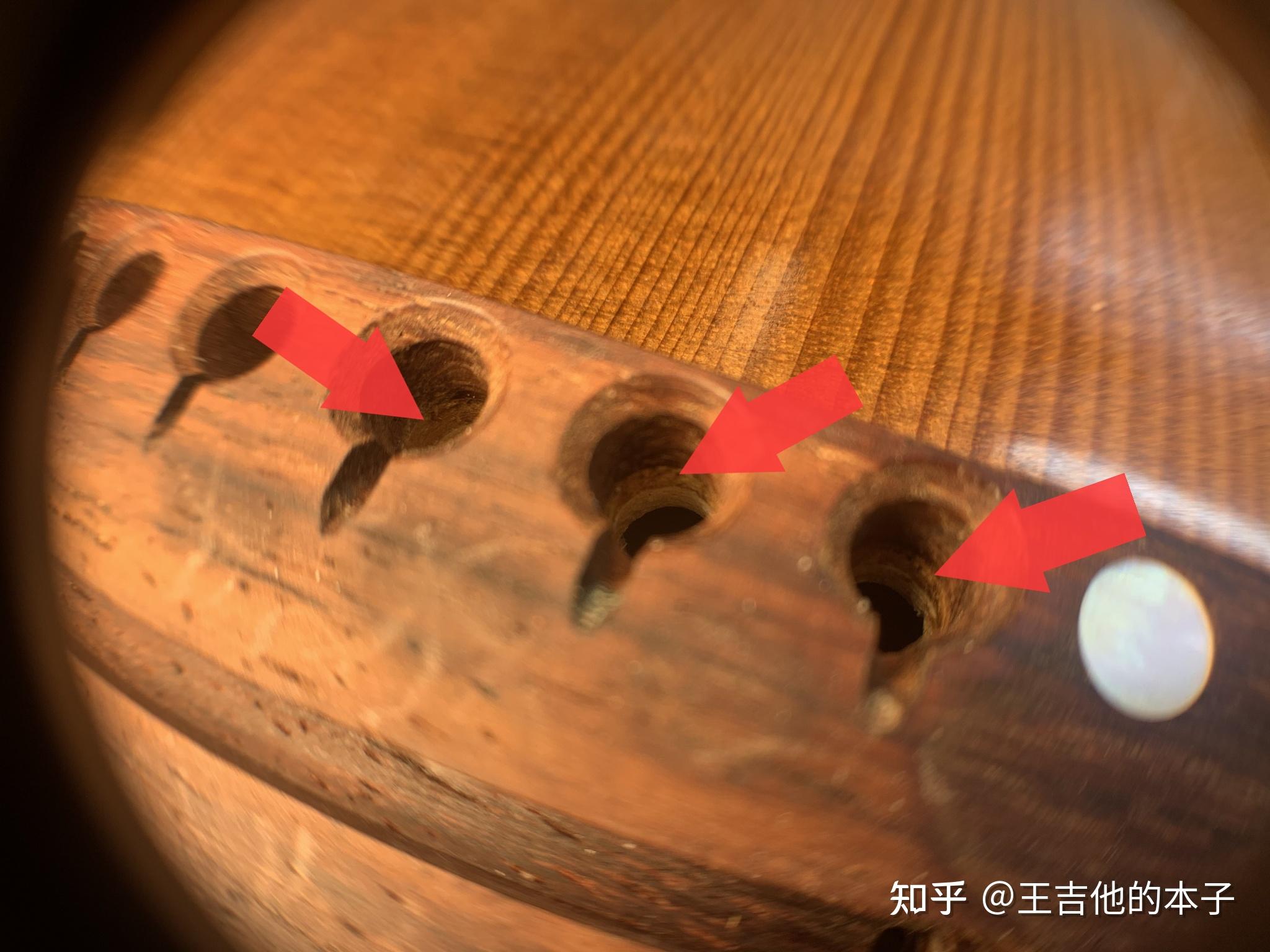 一支gibson j45琴桥与面板黏合处出现了裂缝,以下是这支吉他的维修