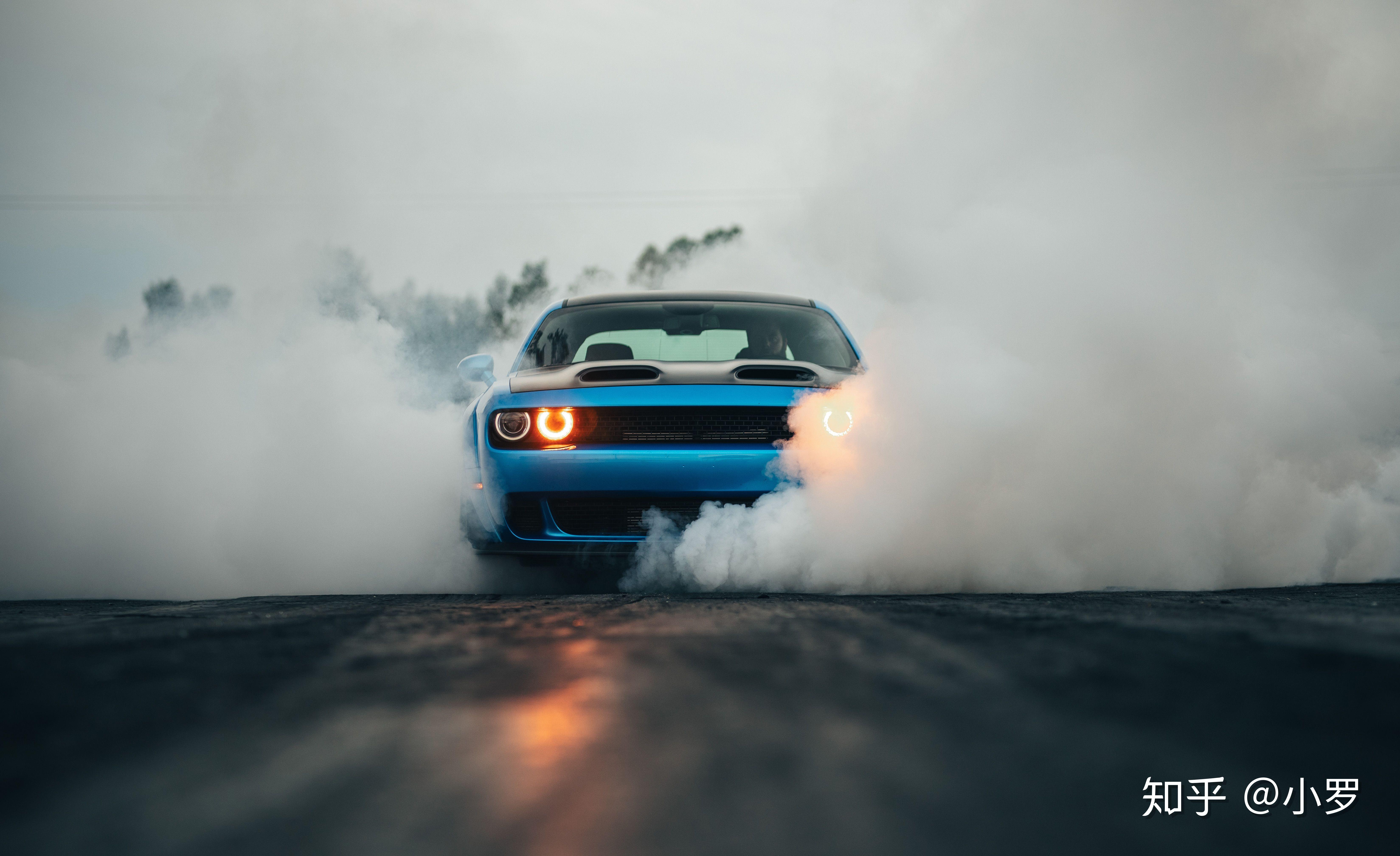 案例精选道奇挑战者改装升级rotora刹车系统