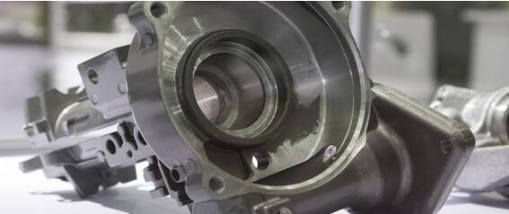 一种独创的磁力传动式真空动密封方法