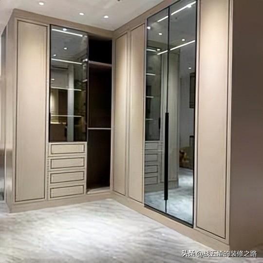 全屋定制的柜门怎么选，双饰面、PET、肤感、实木类哪个更好？ - 知乎