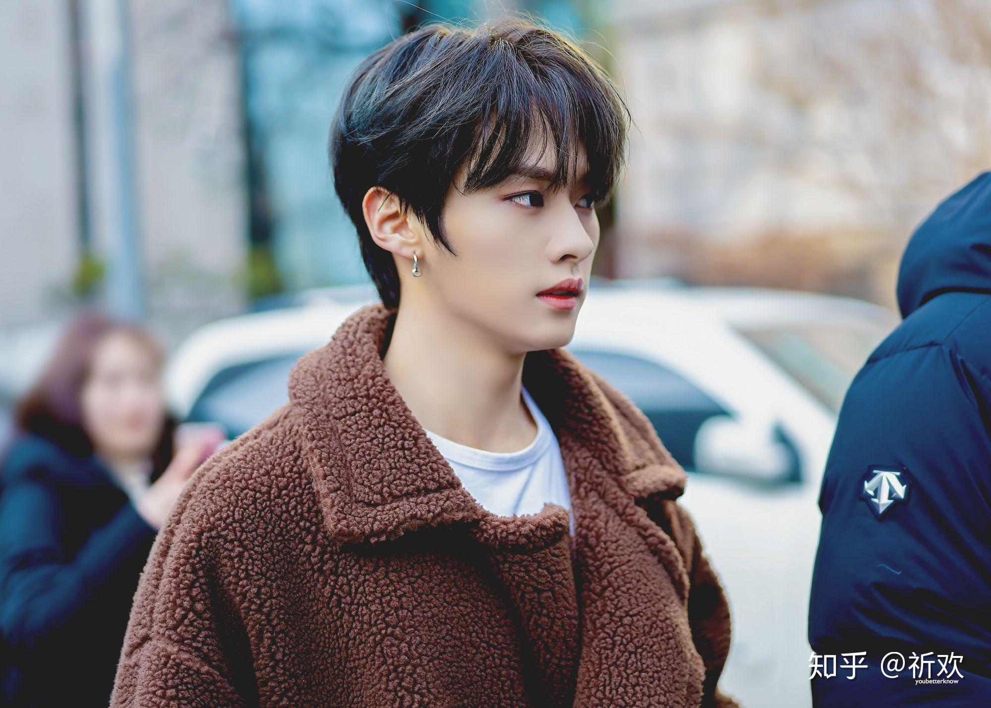 你们认为的五代男团神颜是who? - 知乎