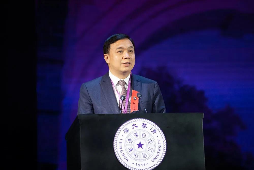 鹏瑞集团徐航立足深圳根系清华为大湾区发展输送更多人才