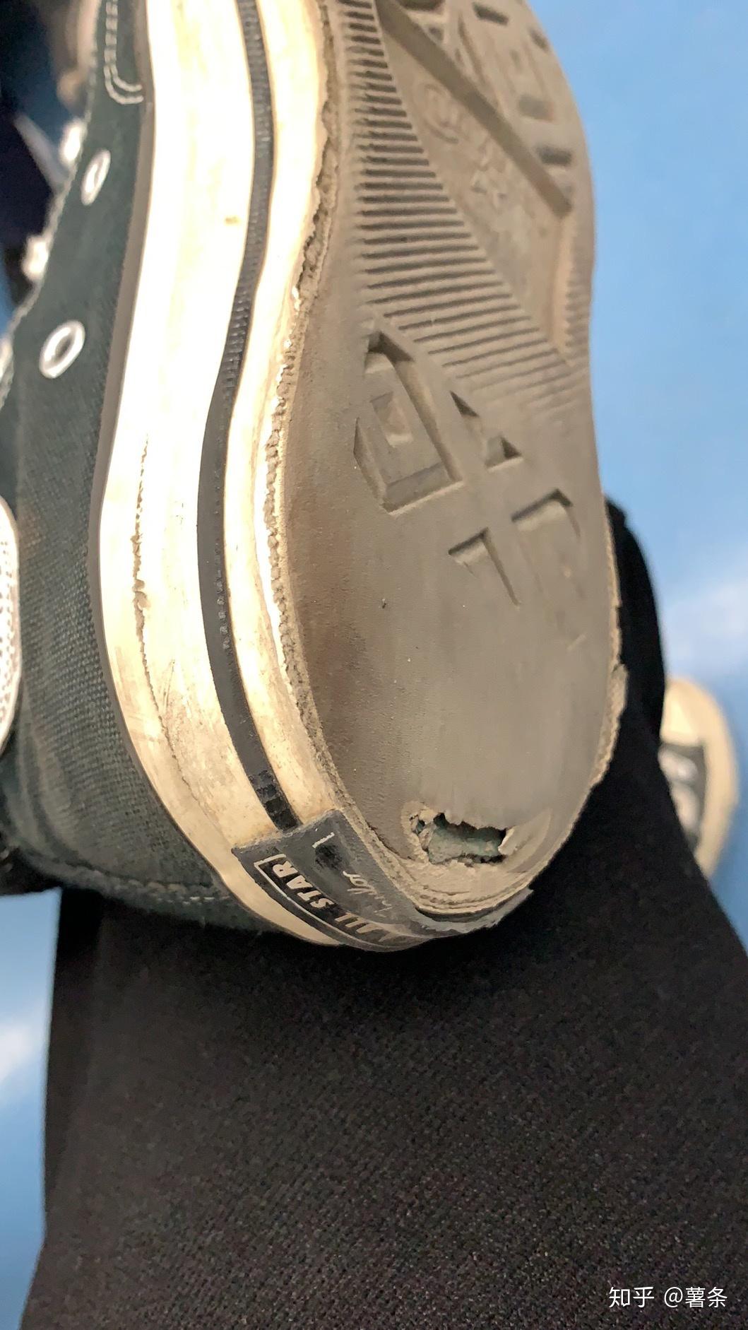 关注问题 67 写回答 登录/注册 帆布鞋 鞋靴 匡威(converse) 你们