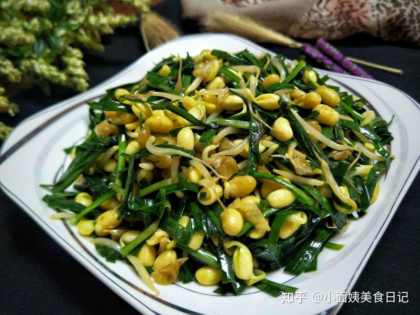 【韭菜炒豆芽】韭菜谐音代表久财,又象征的好日子长长久久