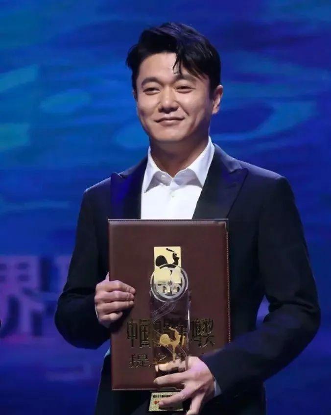 退居幕后、坐拥10家公司,“消失”的王太利,才是娱圈的真正赢家 - 知乎