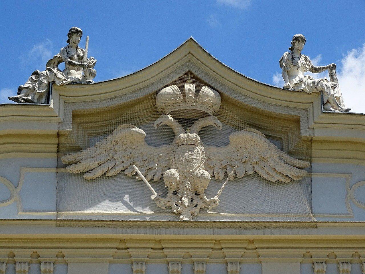 4. 高端家具品牌