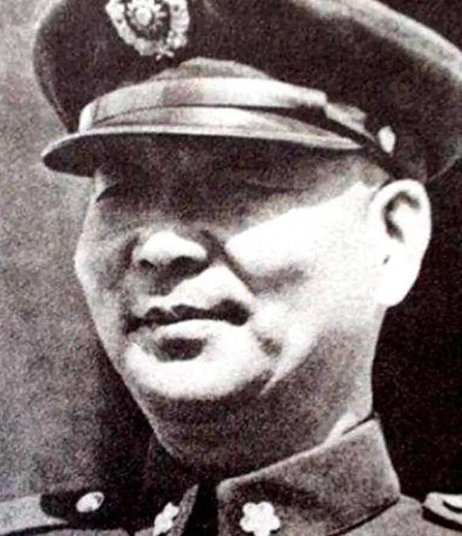 胡琏:黄埔名将中公认的命硬,晚年受到两蒋压制,遗愿令人唏嘘! - 知乎