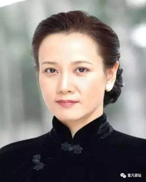 看了宋美龄传我才知道家世背景对一个人的成功有多重要