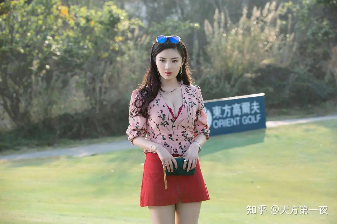 《西虹市首富》中夏竹为什么会喜欢王多鱼?是因为钱吗? - 知乎