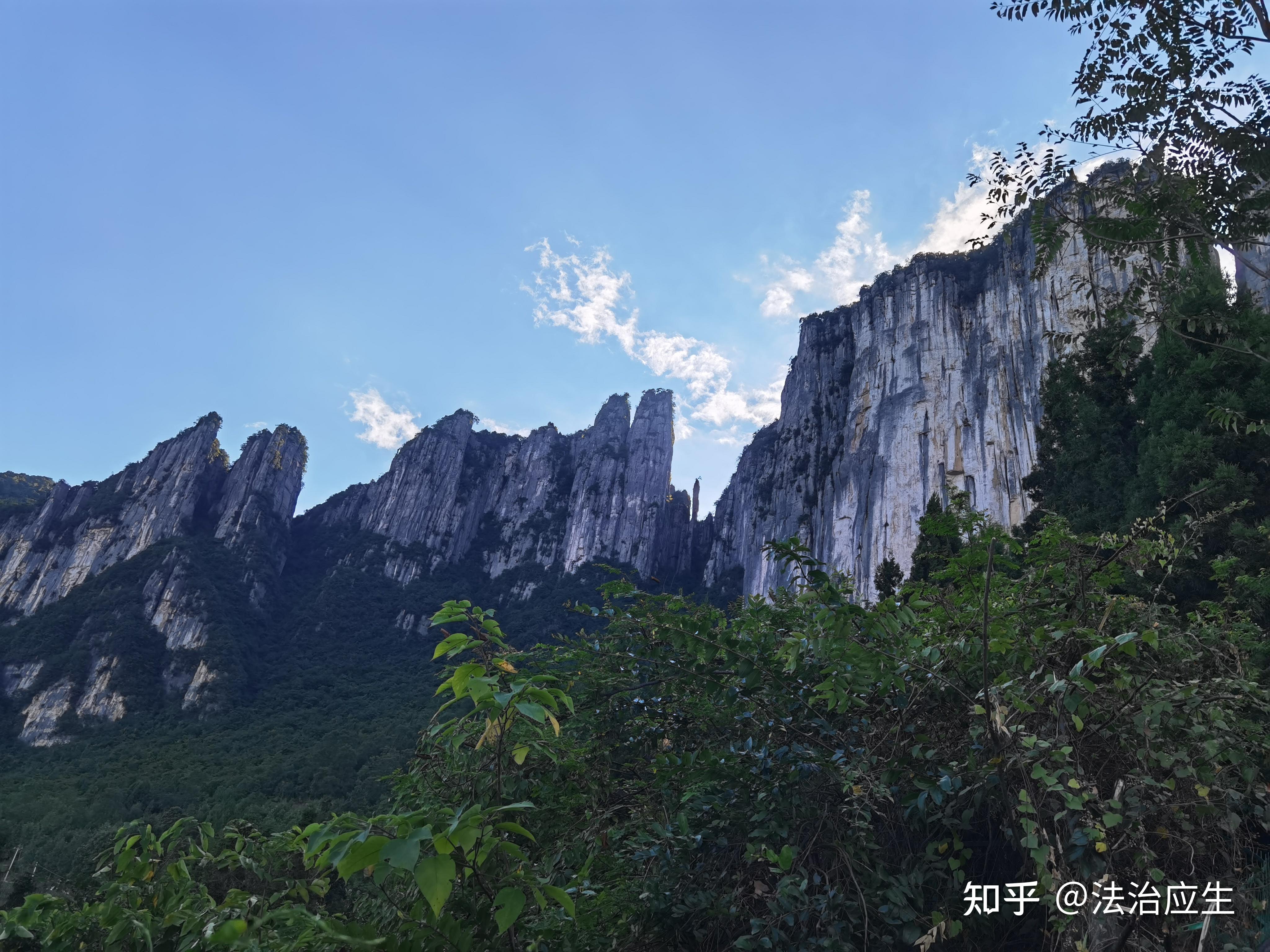 湖北恩施大峡谷,大地山川美如画! 