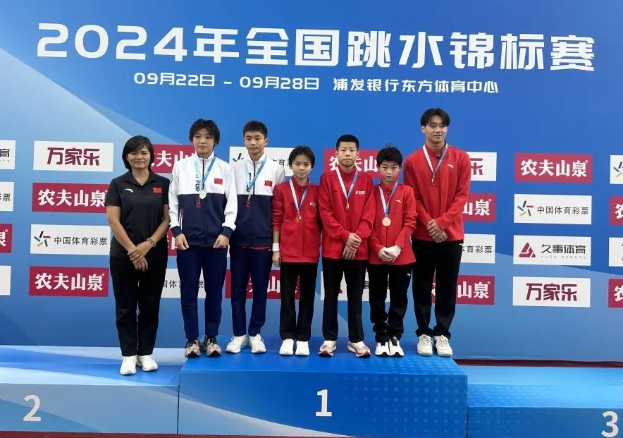 黄建杰全国跳水赛勇夺双冠,惠州市体育运动学校再添光辉一页!