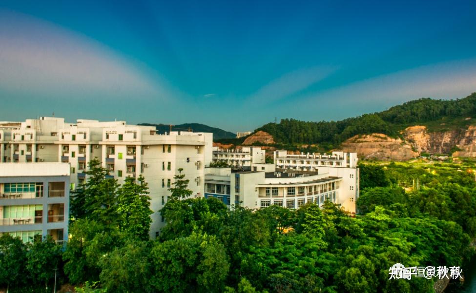 2022年广东成考招生中山职业技术学院