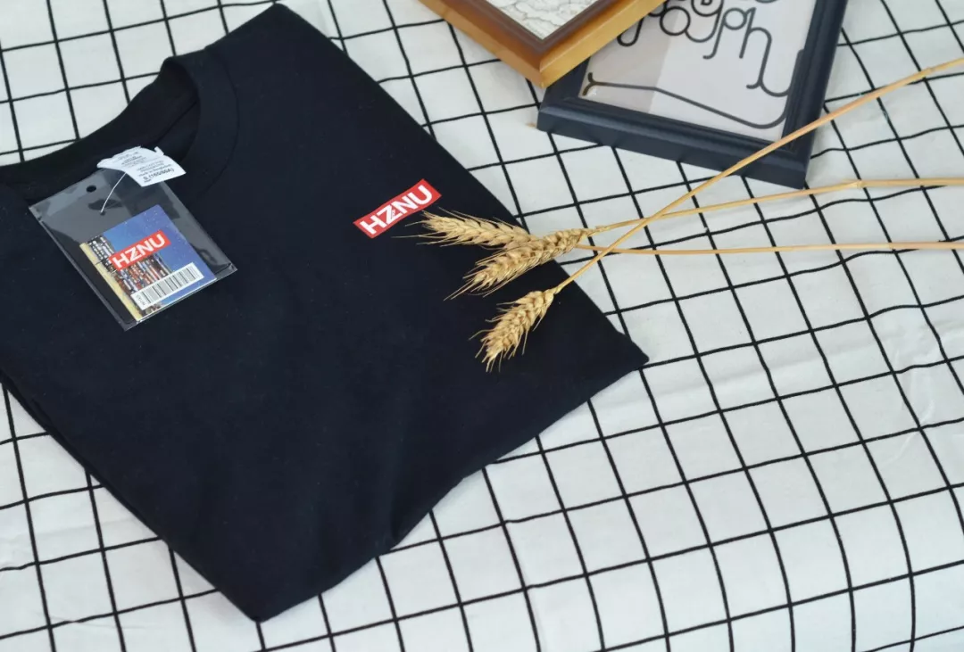 杭州高校居然出网红周边了？！100＋种时尚单品仅一天就卖断货！  第14张