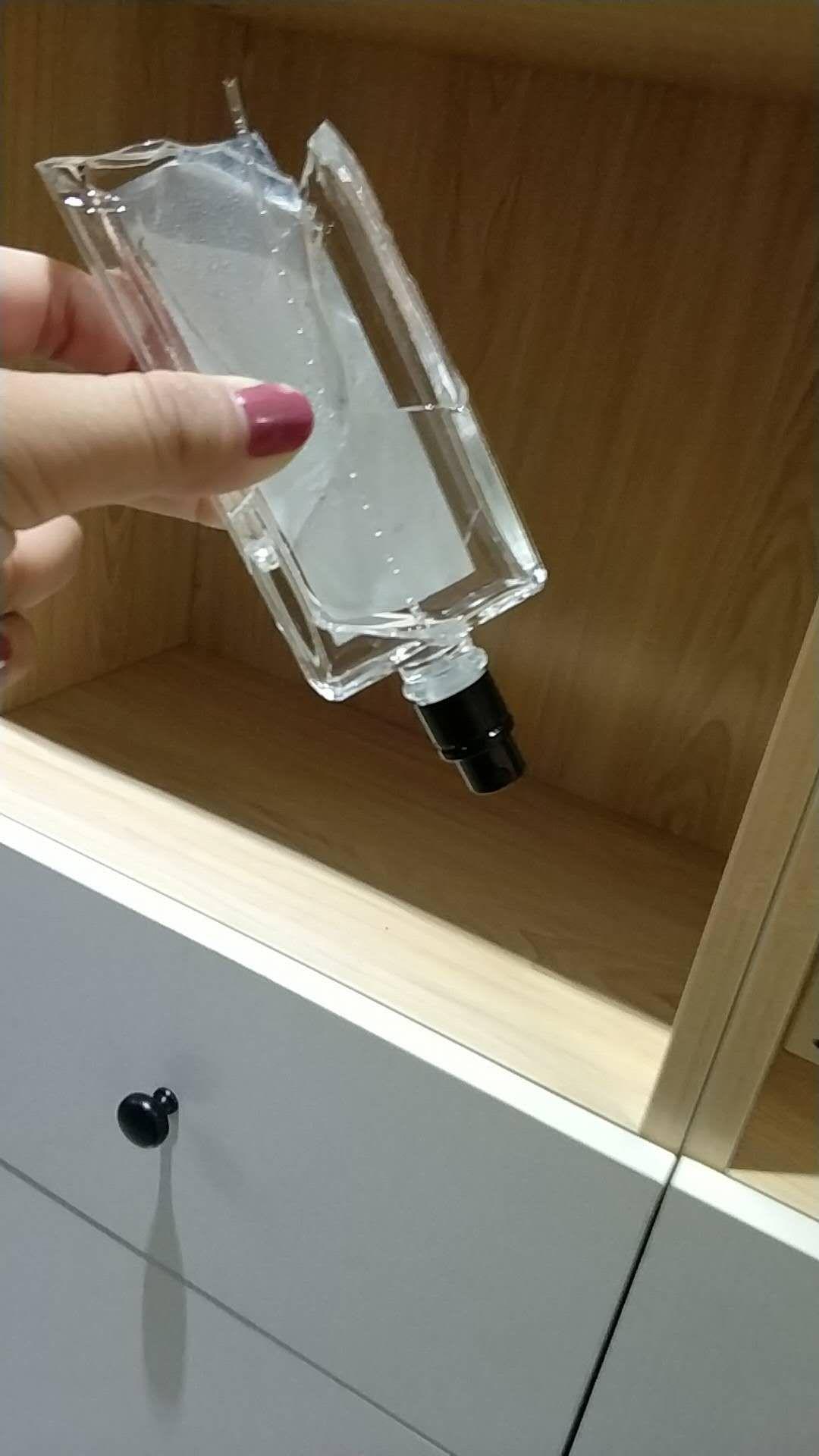 新入手的香水被打碎了是什么样的体验? - 知乎