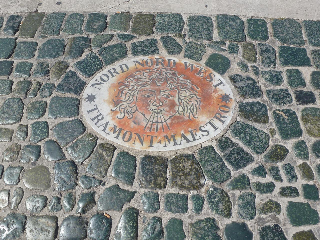 晨曦中的背影，父爱无言