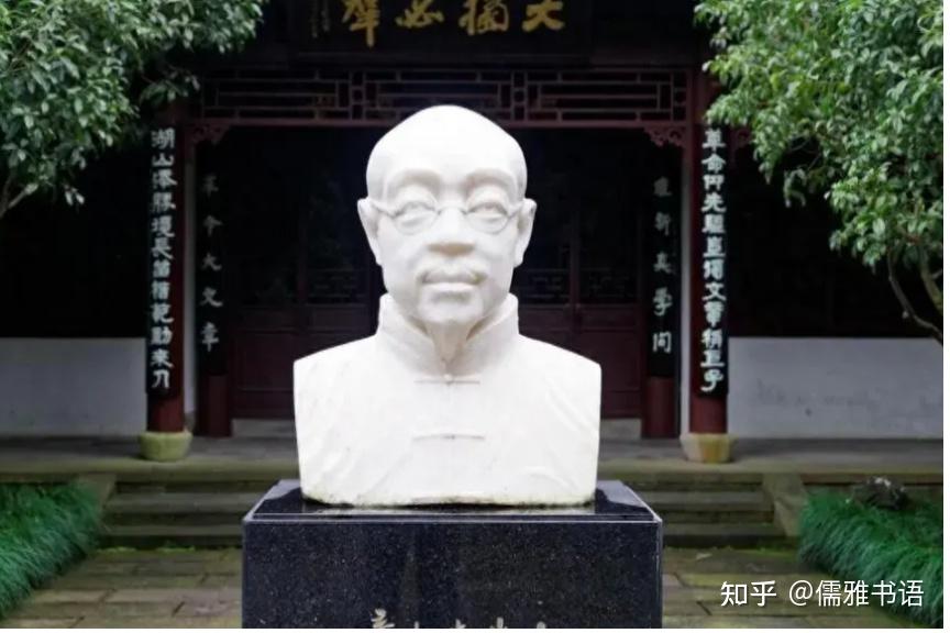革命巨匠章太炎:从学术泰斗到革命先锋,一生跌宕传奇!