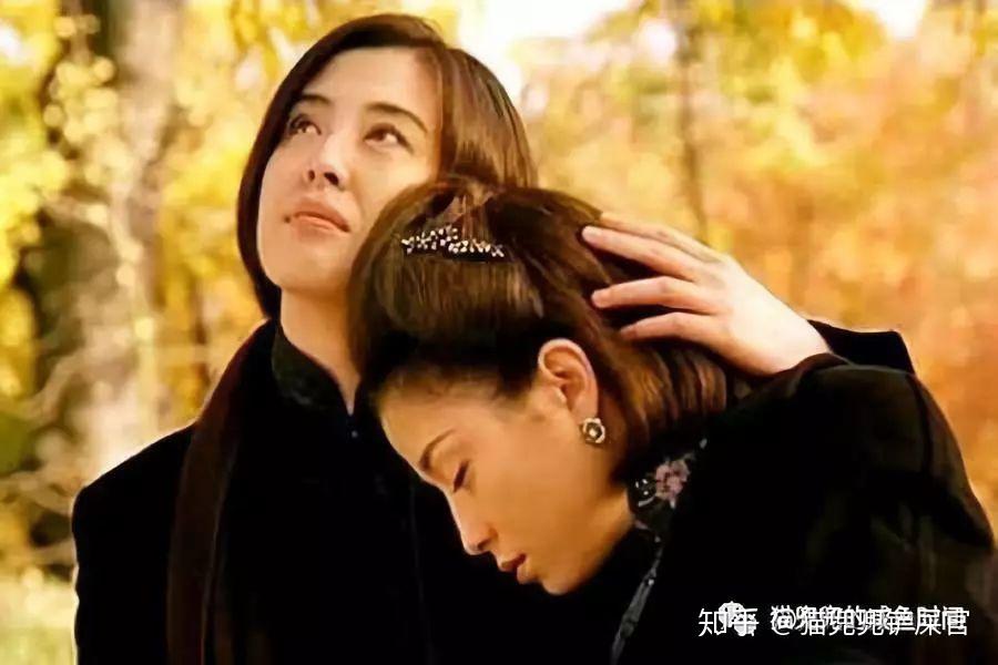 影片在翠花回忆中,昆曲中,那张端庄美丽的年轻容颜中,结束了.