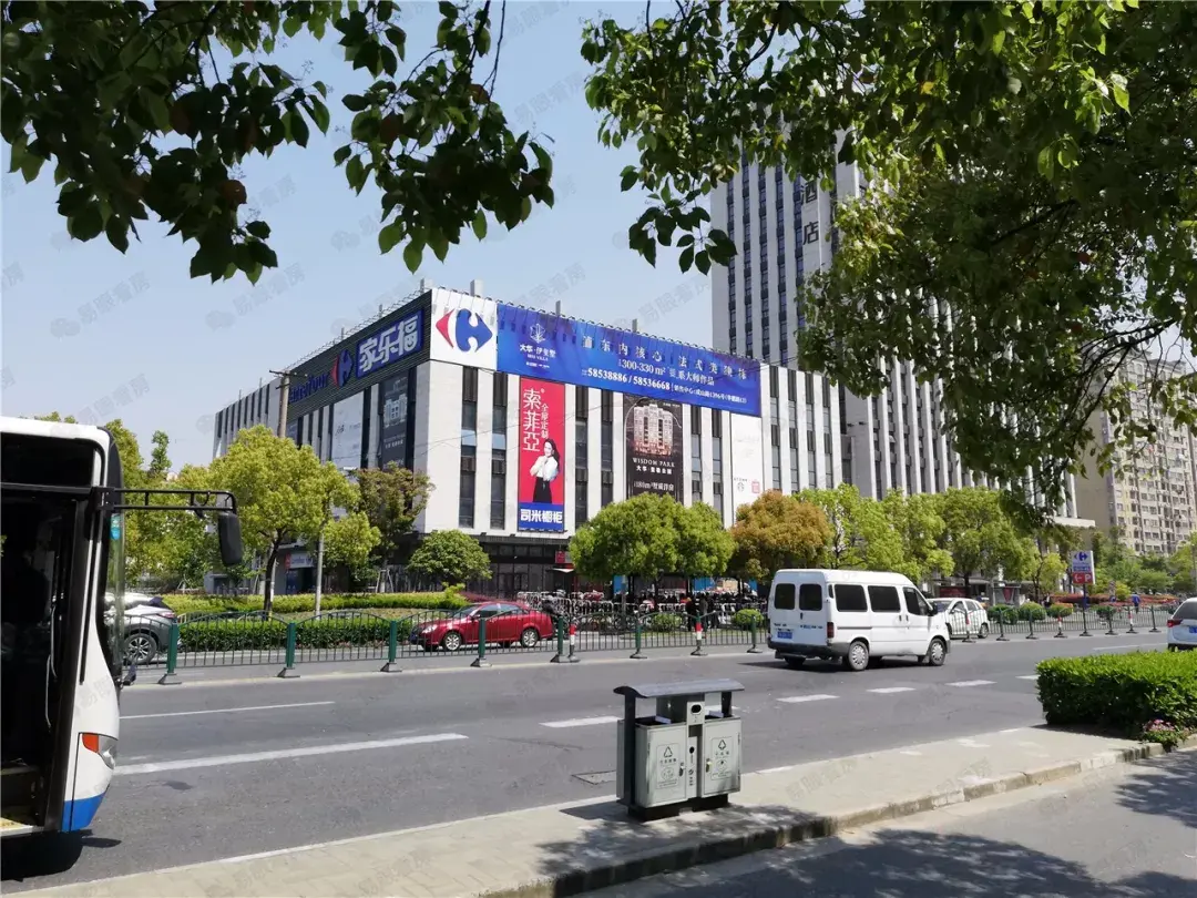 上海浦东这条不起眼的大马路遍地是"宝" 沿线房价最低不到3万