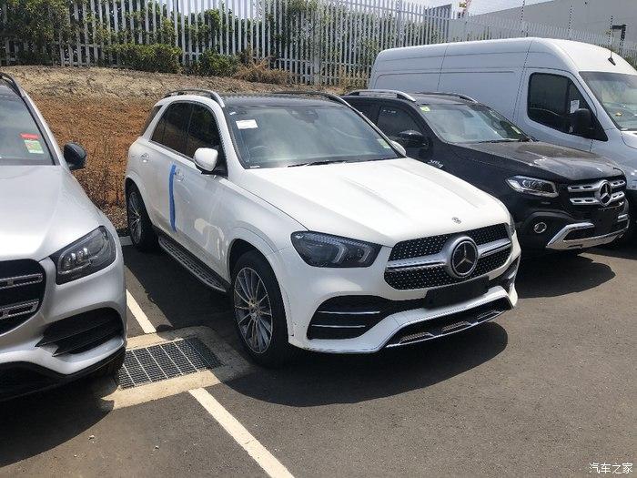 喜提奔驰gle 300d,大爱无疆,不如图片来的直观 - 知乎