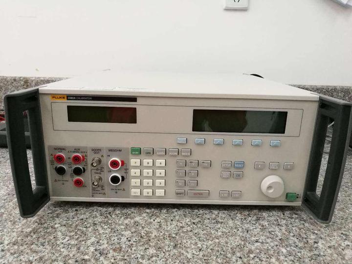 FLUKE福禄克 5080A 多功能校准器 - 知乎