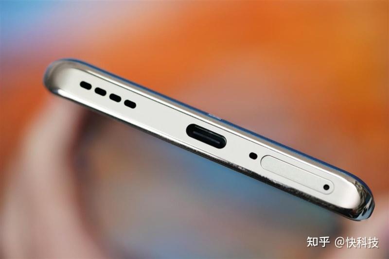 潜望长焦杀入2k价位真我12pro评测新一代质价比之王非它莫属