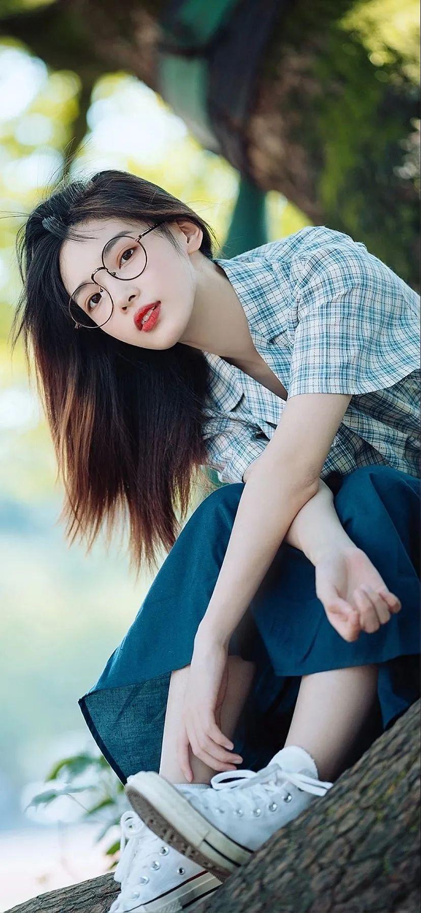 有哪些又欲又纯的美女手机壁纸