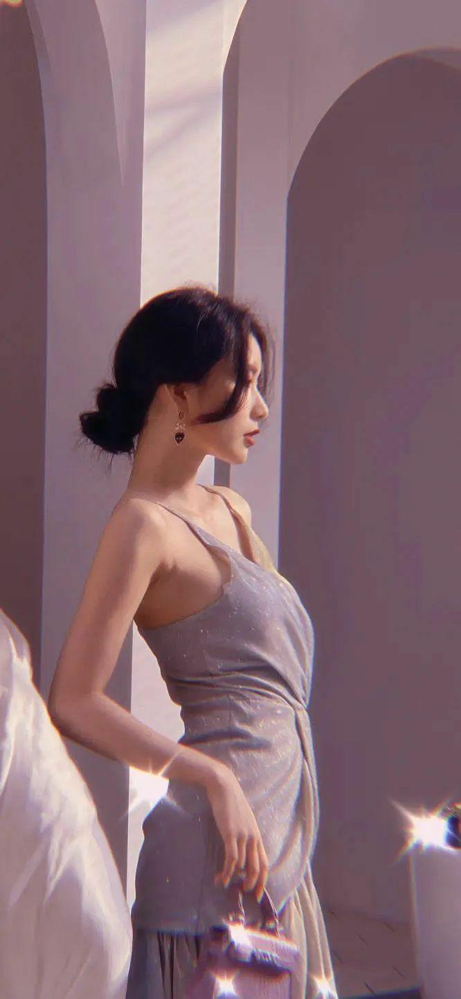 有没有特别特别骚气的壁纸那种看一眼就无法自拔的那种