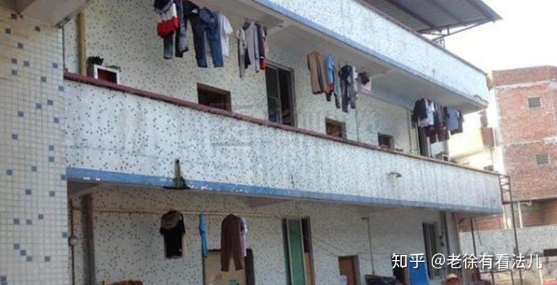 如今工廠大都管住可很多農民工甘心多花錢租房也不住為啥