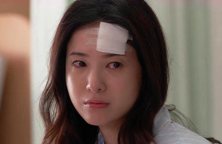 卑微换不来真爱北大包丽案宣判了恶魔男友因罪获刑38个月