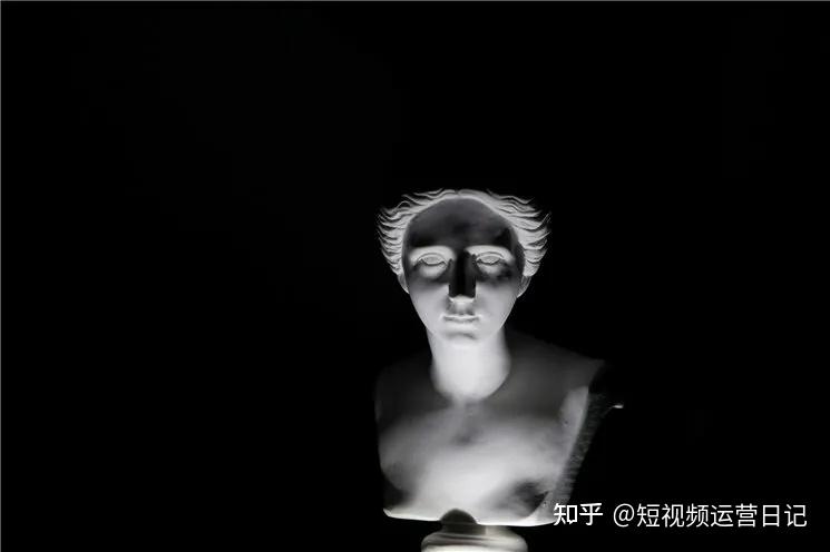 拍摄必知六大常用打光方式