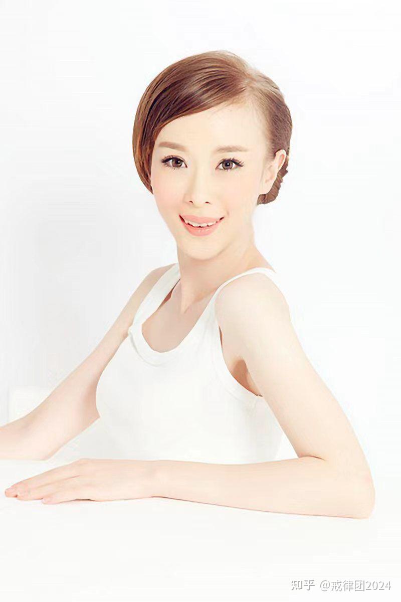 十位:陈琨第九位:张晓莉第八位:兰雨第七位:张静第六位:陈晓睿第五位