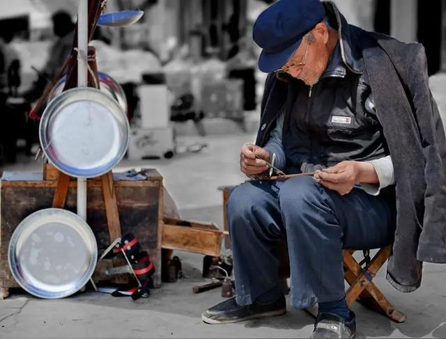 难忘的旧时光这些中国传统民间老行当正在消失你一定知道甚至经历过几